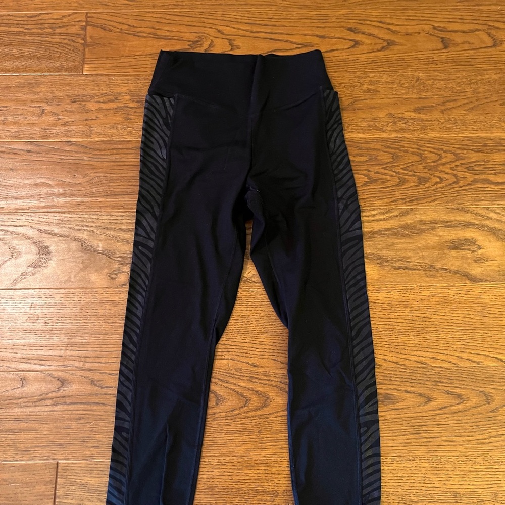 PINK Victoria's Secret Black Leggings with Striped Detail‎